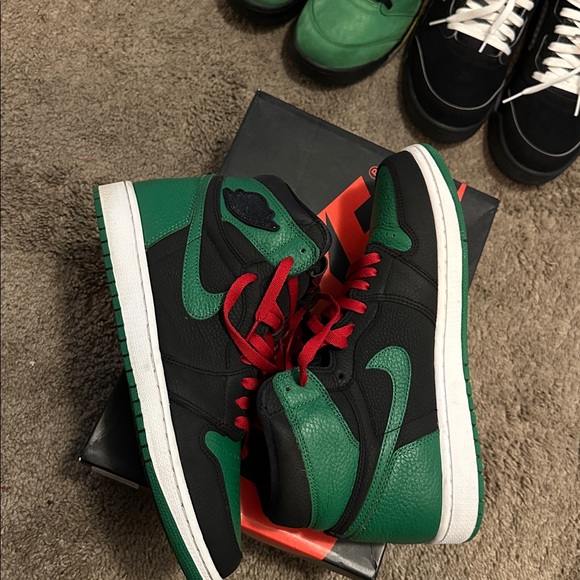 Jordan Retro 1 Pine Green